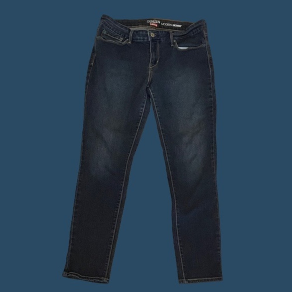 Levi’s blue jeans